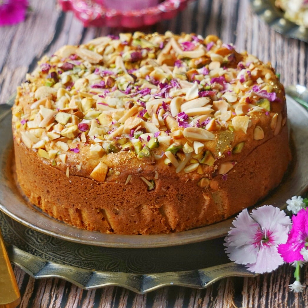 Dates Toffee Mawa Cake by Bloomsbury's in Abu Dhabi | Joi Gifts